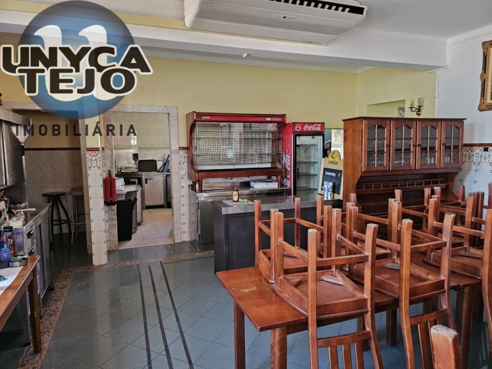 Negócio para Venda em União das Freguesias de Setúbal Foto 13