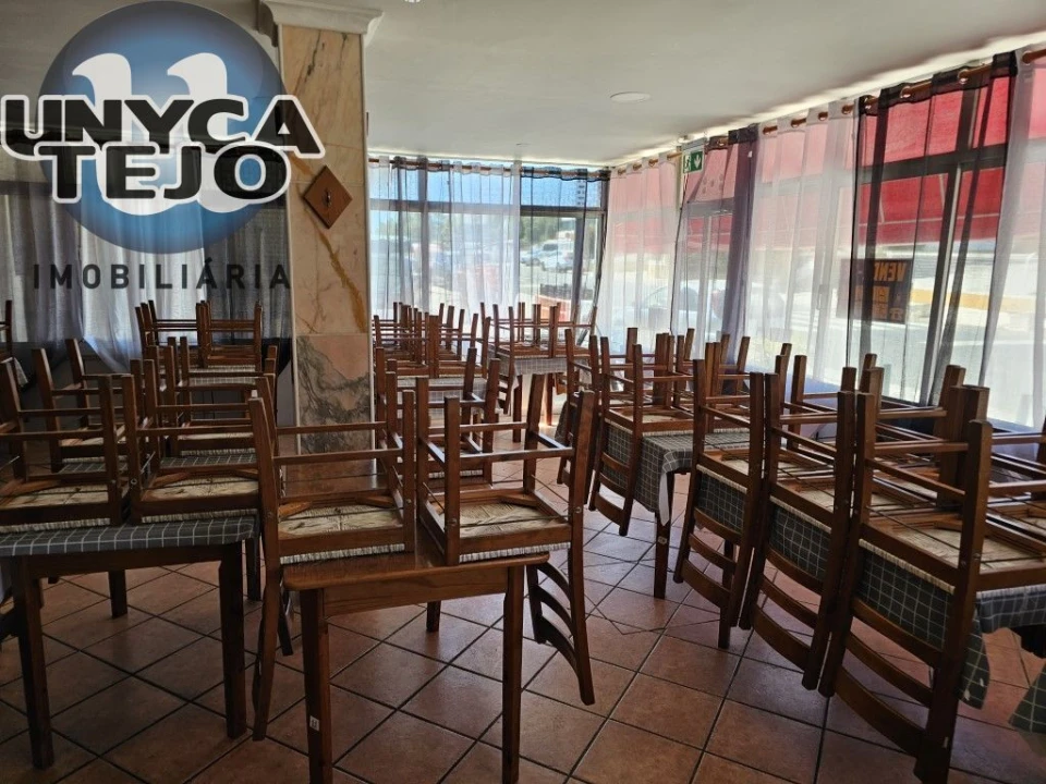 Negócio para Venda em União das Freguesias de Setúbal Foto 17