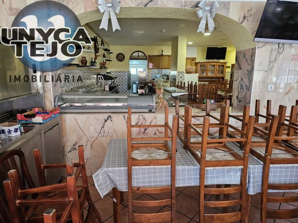 Negócio para Venda em União das Freguesias de Setúbal Foto 19