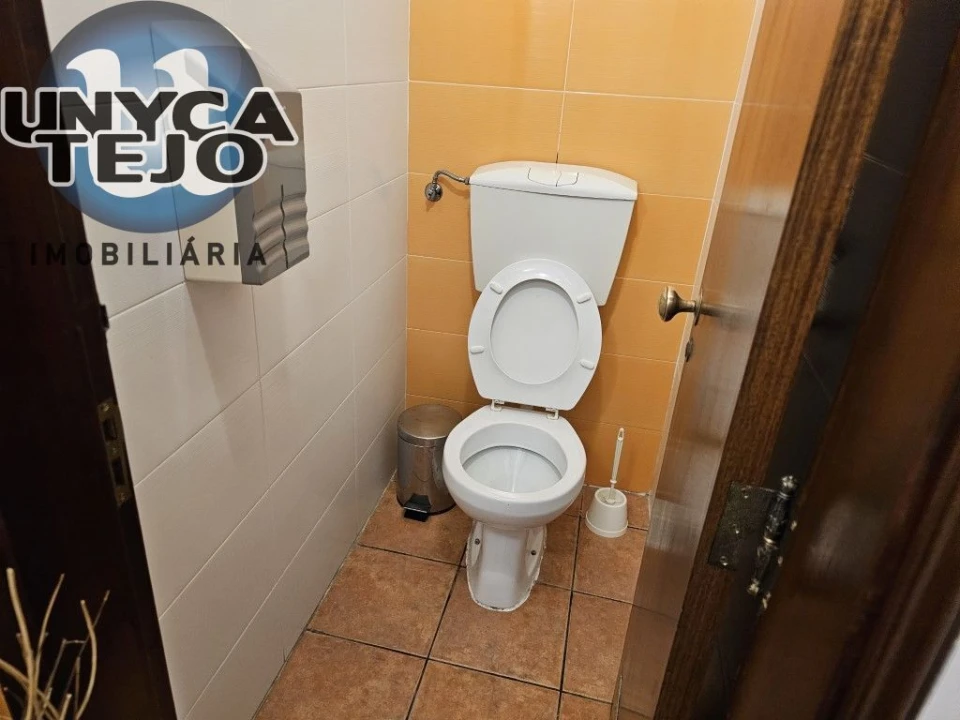 Negócio para Venda em União das Freguesias de Setúbal Foto 34