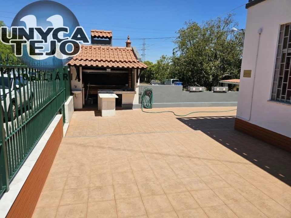 Negócio para Venda em União das Freguesias de Setúbal Foto 8