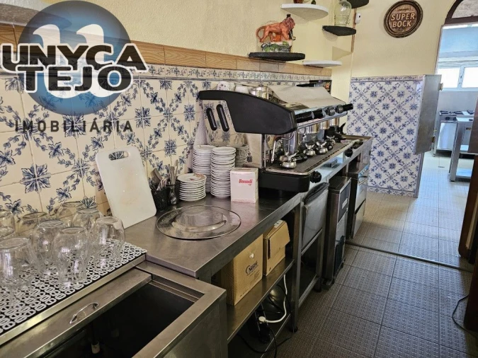 Negócio para Venda em União das Freguesias de Setúbal Foto 29