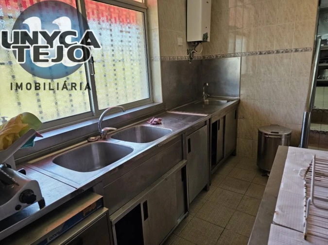 Negócio para Venda em União das Freguesias de Setúbal Foto 45