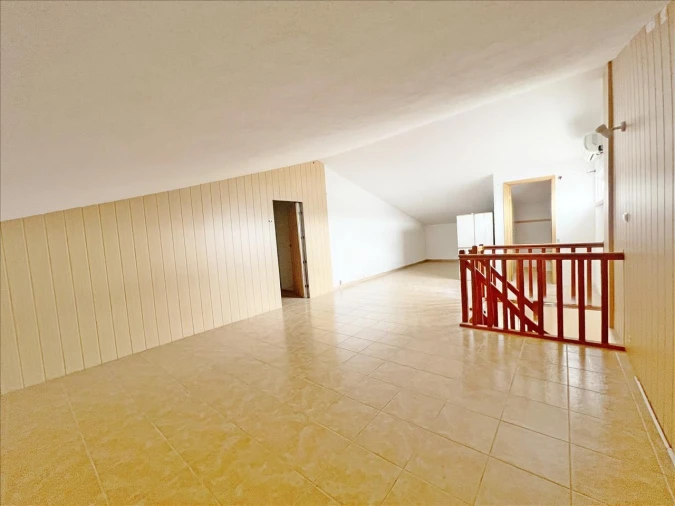 Apartamento T3 para Venda em Carregado e Cadafais Foto 17