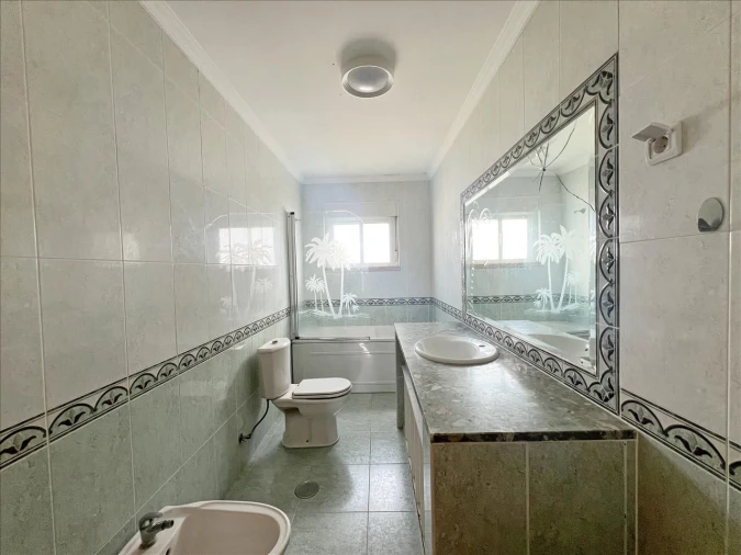 Apartamento T3 para Venda em Carregado e Cadafais Foto 21