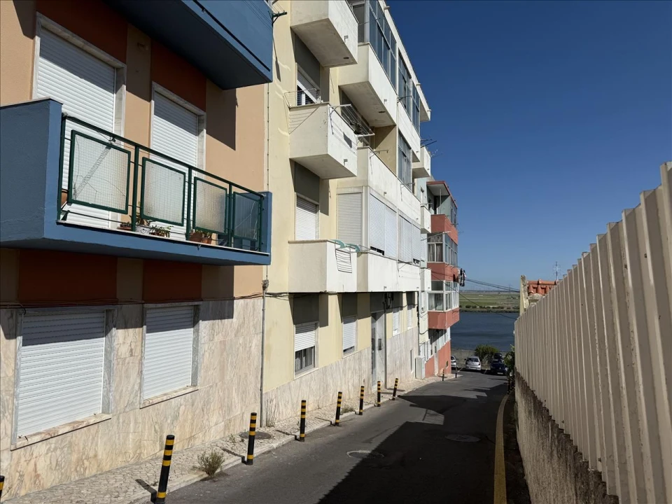 Apartamento T2 para Venda em Vila Franca de Xira Foto 1