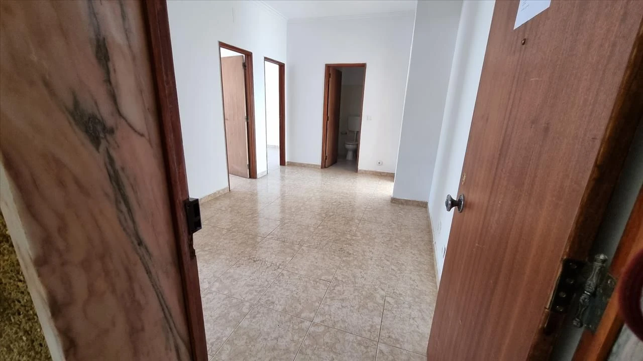 Apartamento T2 para Venda em Vila Franca de Xira Foto 2