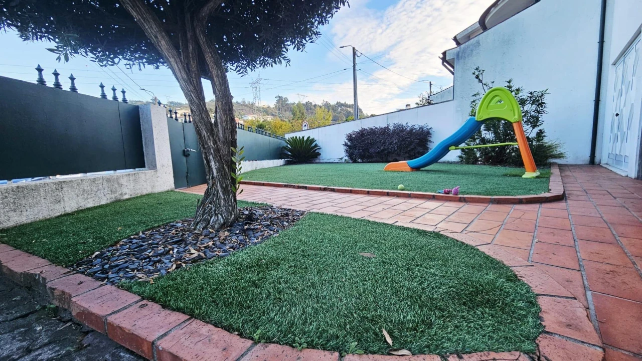 Moradia T4 para Venda em Gondar Foto 26