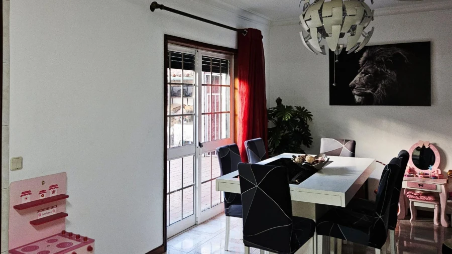 Moradia T4 para Venda em Gondar Foto 10