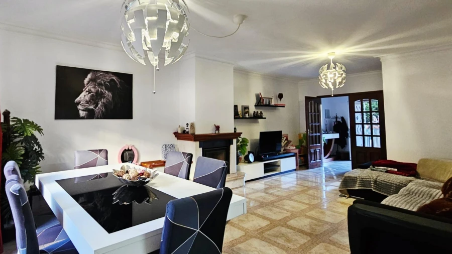 Moradia T4 para Venda em Gondar Foto 24