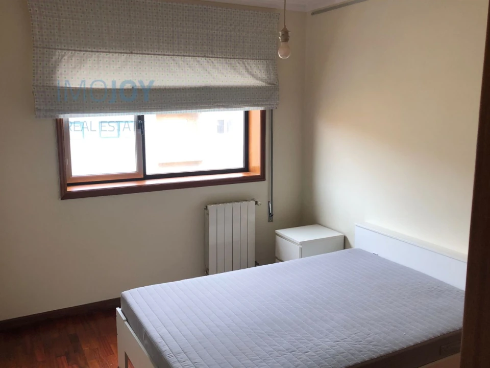 Apartamento T2 para Arrendamento em São Mamede de Infesta e Senhora da Hora Foto 23