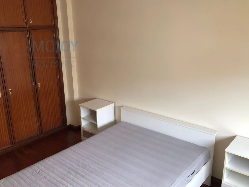 Apartamento T2 para Arrendamento em São Mamede de Infesta e Senhora da Hora Foto 28