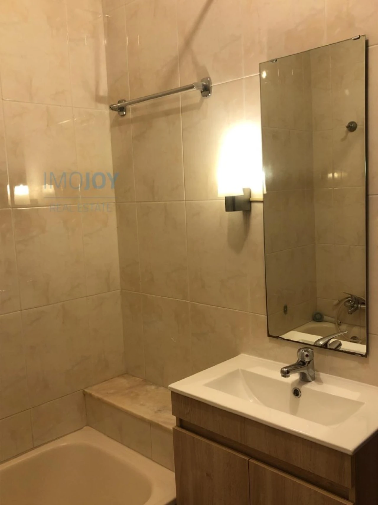 Apartamento T2 para Arrendamento em São Mamede de Infesta e Senhora da Hora Foto 33