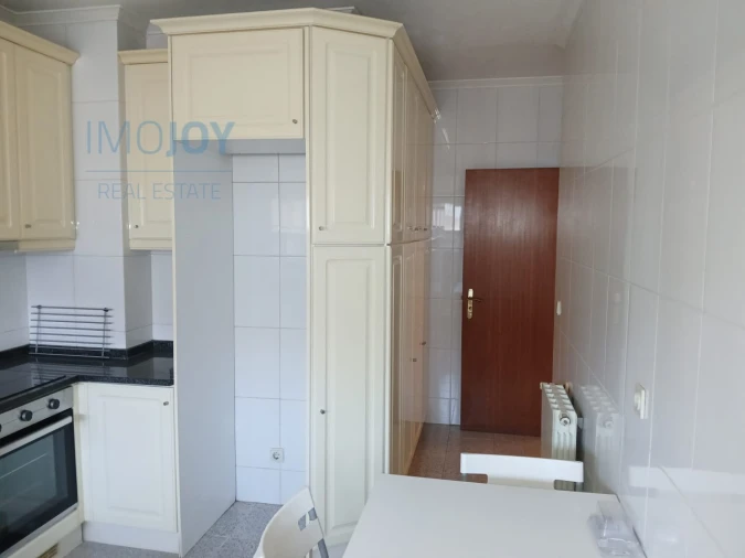 Apartamento T2 para Arrendamento em São Mamede de Infesta e Senhora da Hora Foto 10