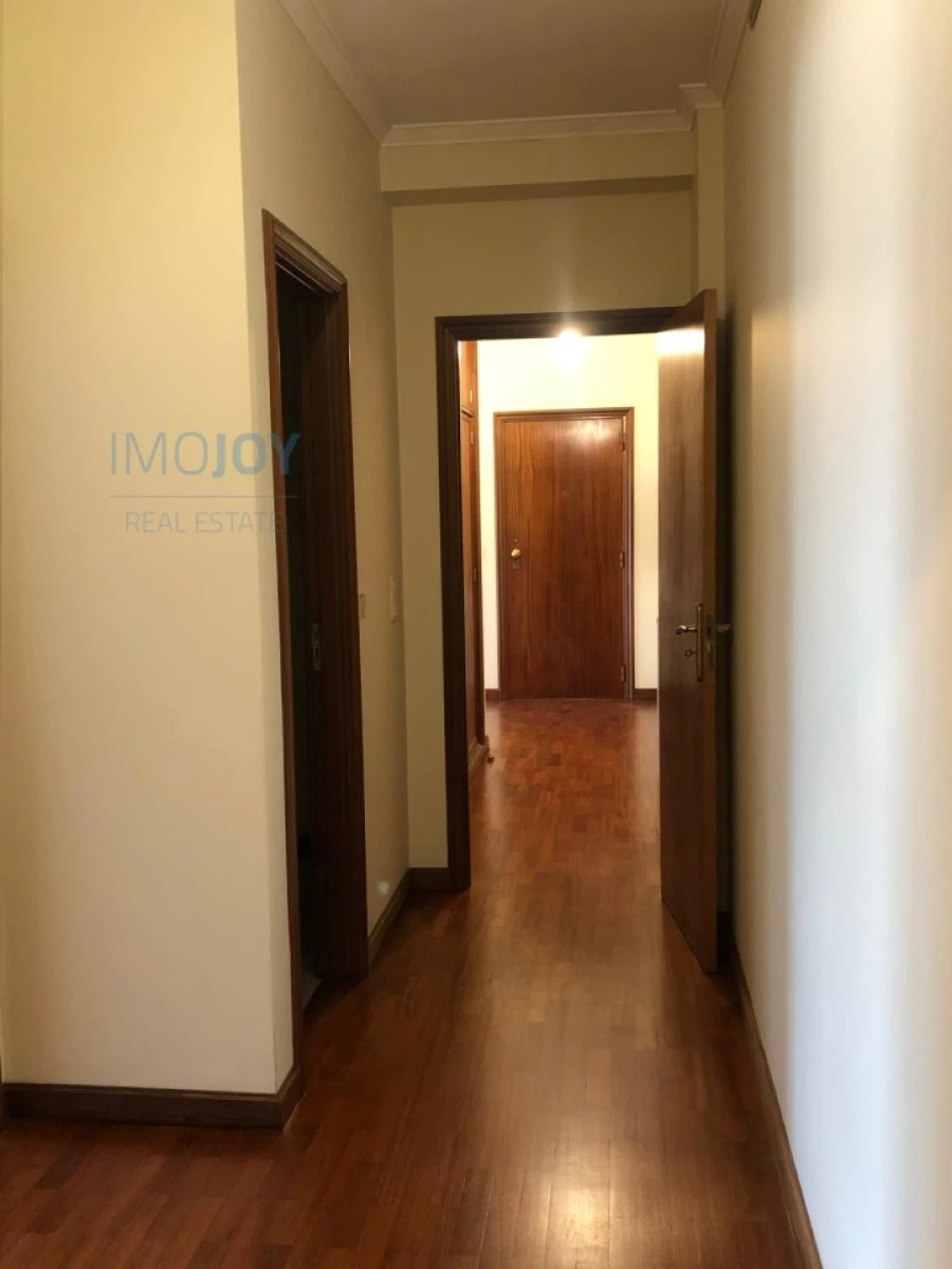 Apartamento T2 para Arrendamento em São Mamede de Infesta e Senhora da Hora Foto 13