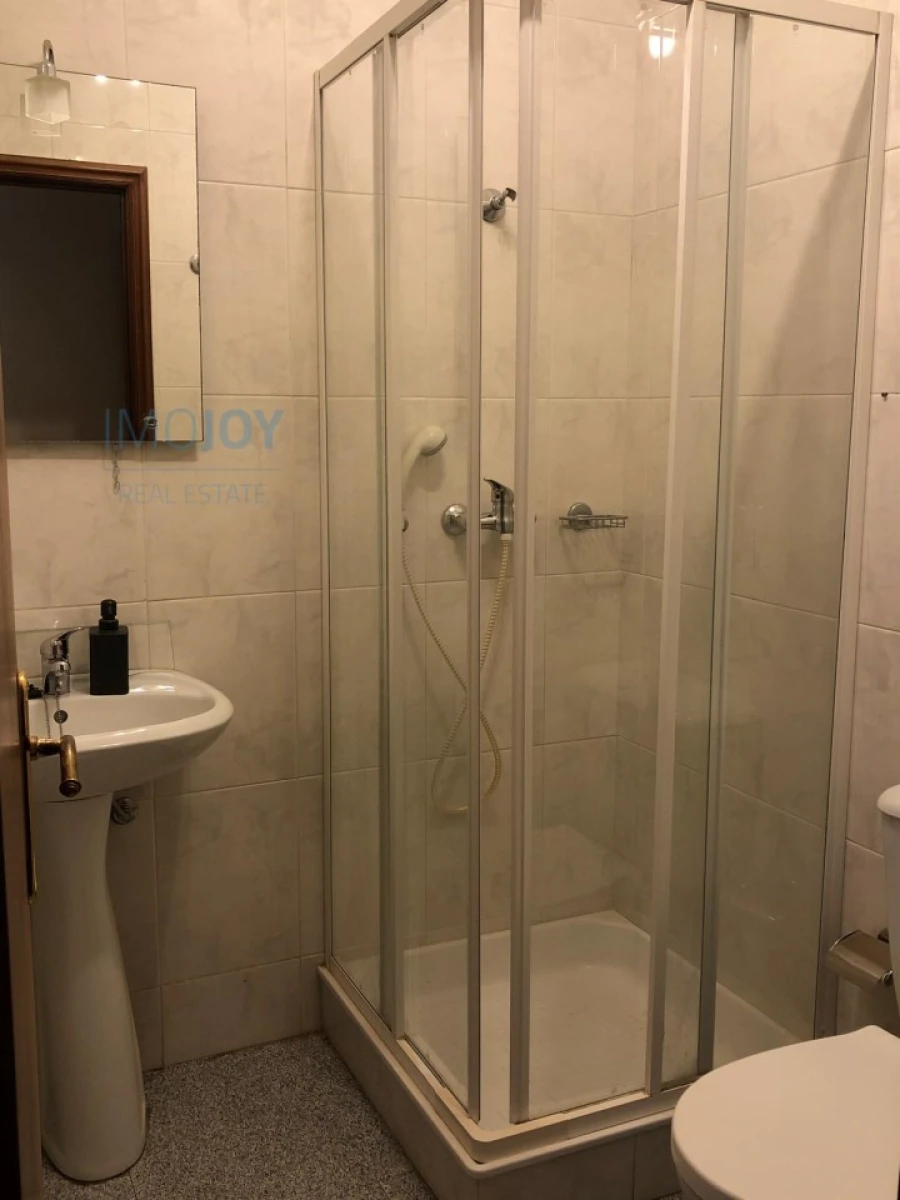 Apartamento T2 para Arrendamento em São Mamede de Infesta e Senhora da Hora Foto 29