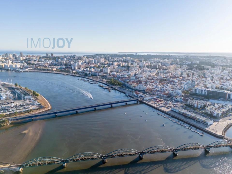 Garagem para Venda em Portimão Foto 17