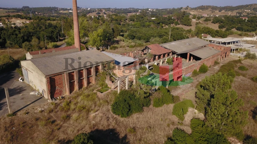 Negócio para Venda em Povoa da Isenta