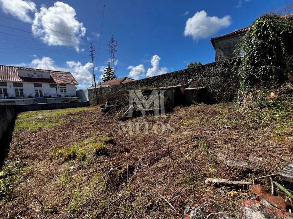 Moradia T2 para Venda em Santa Marta de Portuzelo Foto 4