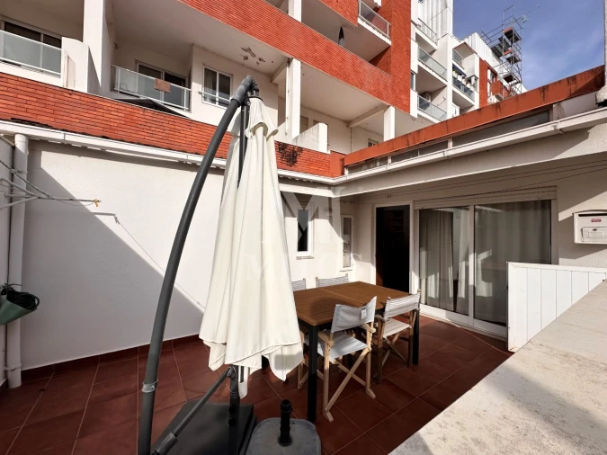 Apartamento T1 para Arrendamento em Darque Foto 1