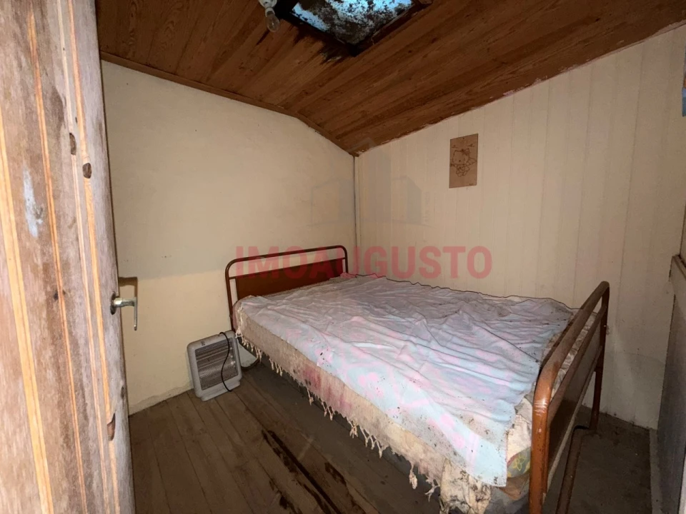 Moradia T3 para Venda em Escalhão Foto 7