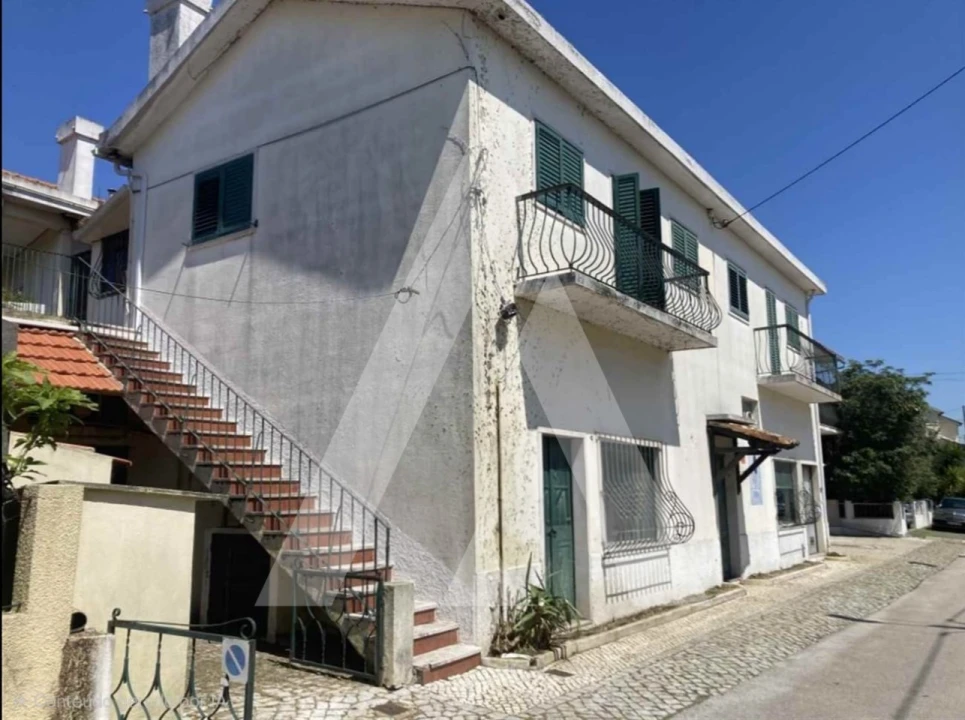 Prédio para Venda em Marrazes e Barosa Foto 2