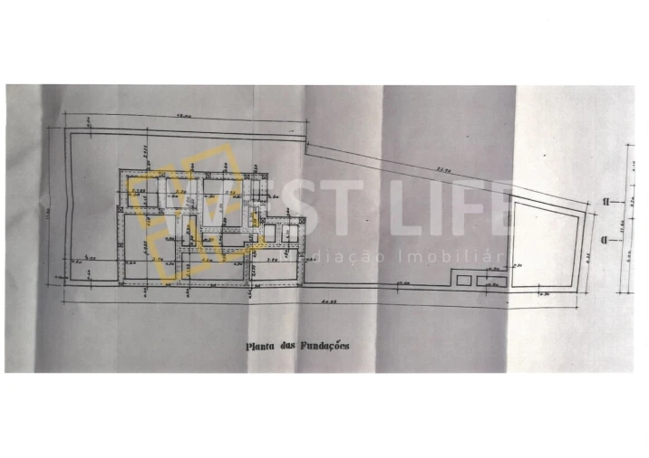 Moradia T5 para Venda em Encarnação Foto 25
