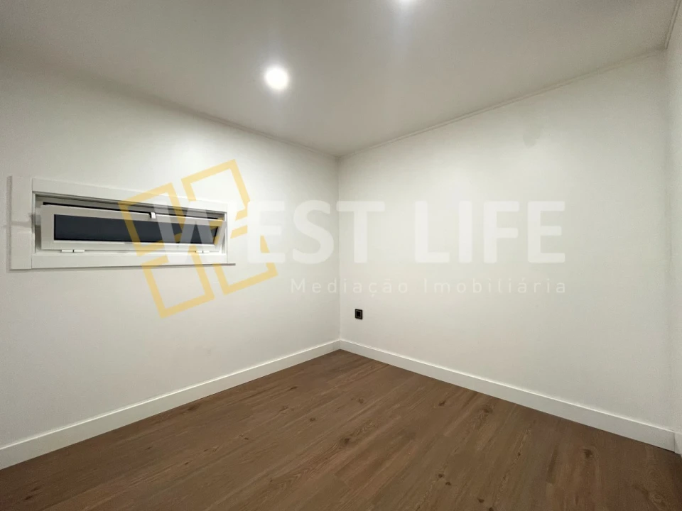 Armazém para Venda em Ericeira Foto 16