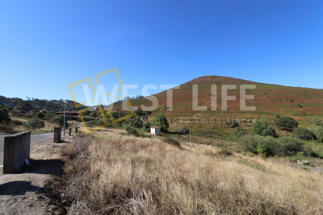 Terreno para Venda em Malveira e São Miguel de Alcainça Foto 1