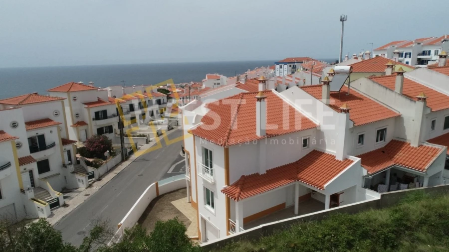 Moradia T3 para Venda em Ericeira Foto 9