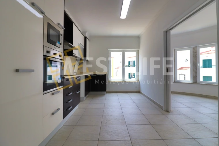 Moradia T3 para Venda em Ericeira Foto 10