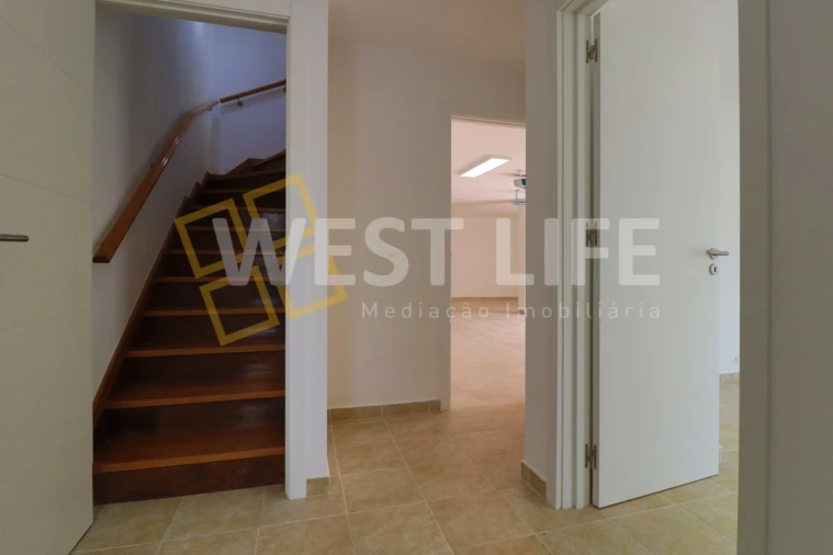 Moradia T3 para Venda em Ericeira Foto 23