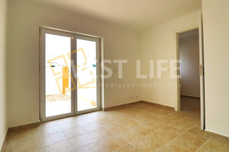 Moradia T3 para Venda em Ericeira Foto 24