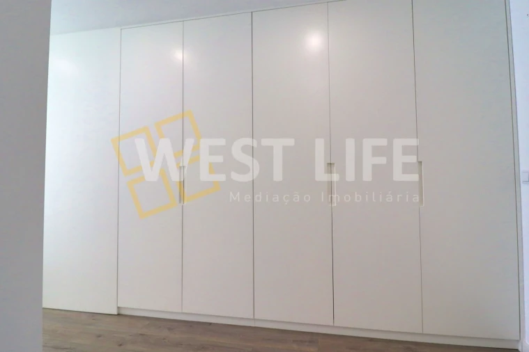 Moradia T4 para Venda em Ericeira Foto 22