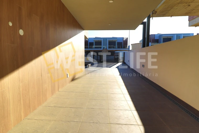 Moradia T4 para Venda em Ericeira Foto 30