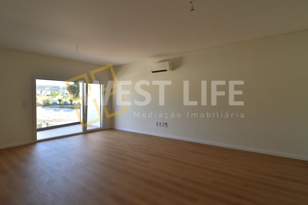 Moradia T3 para Venda em Santa Maria, São Pedro e Matacães Foto 14