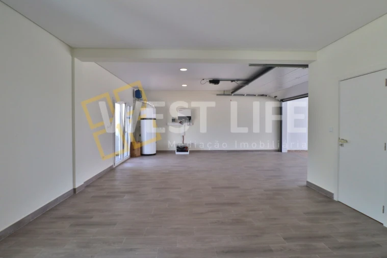 Moradia T3 para Venda em Santa Maria, São Pedro e Matacães Foto 22