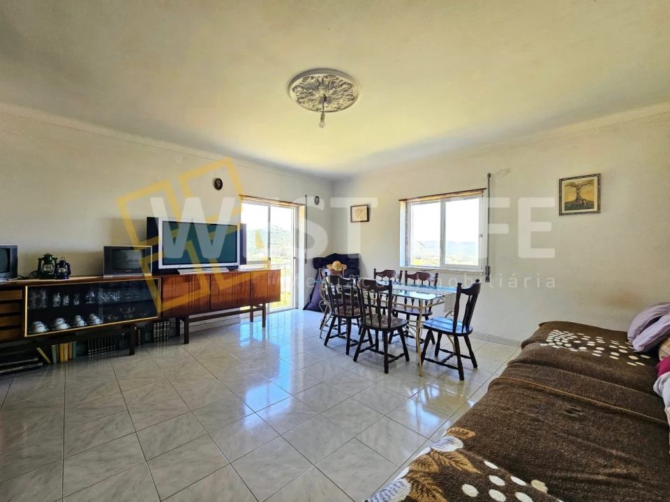 Moradia T4 para Venda em Malveira e São Miguel de Alcainça Foto 1