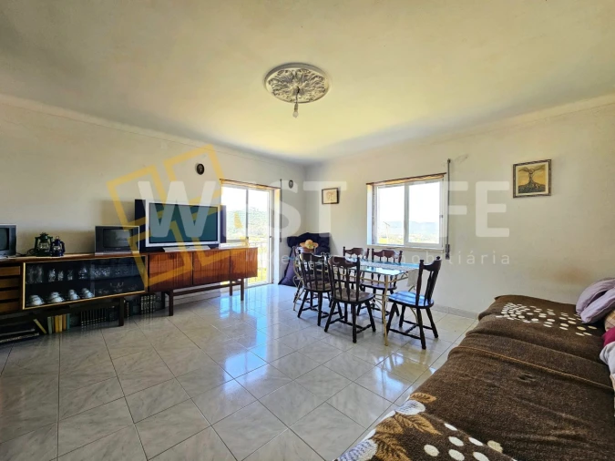 Moradia T4 para Venda em Malveira e São Miguel de Alcainça Foto 1