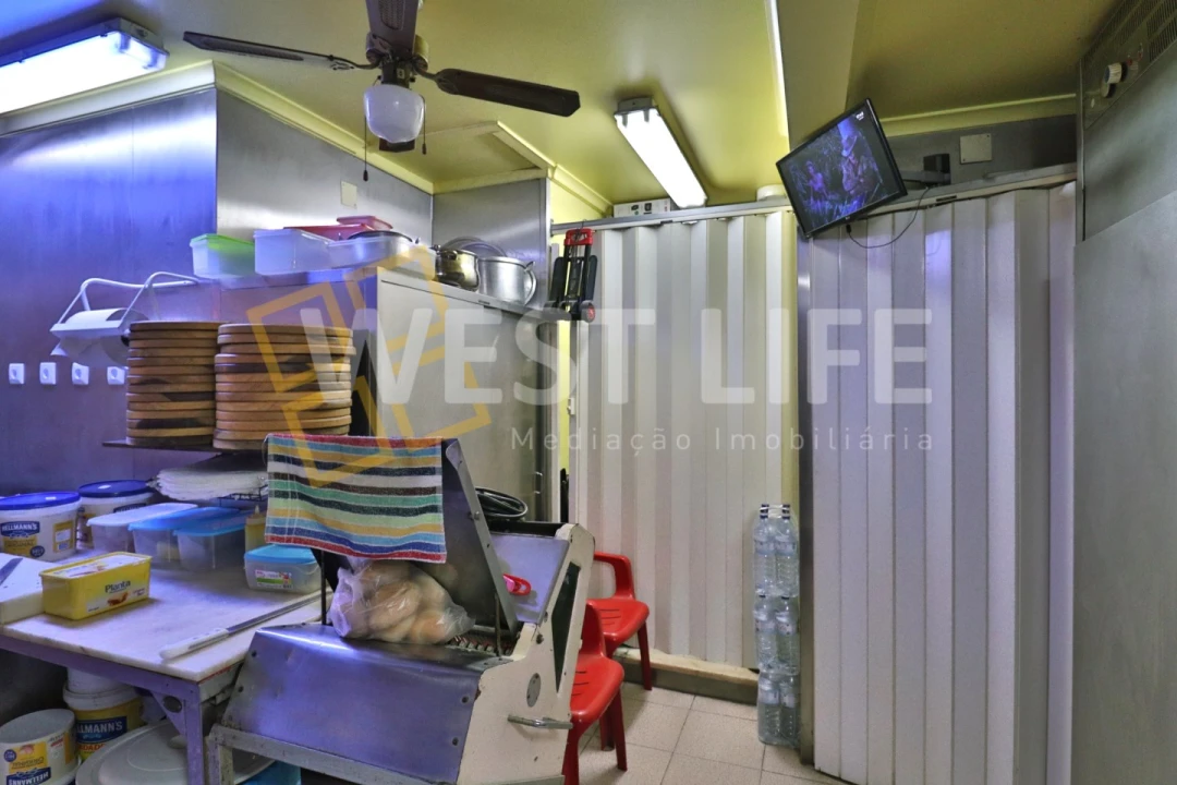 Loja para Venda em Ericeira Foto 11