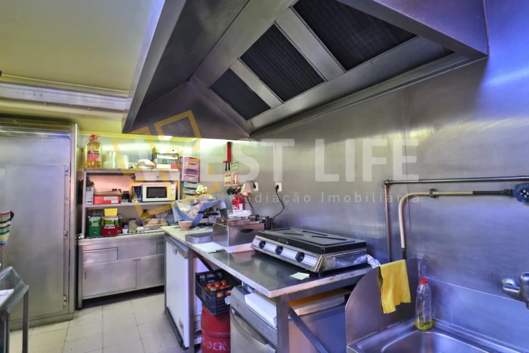 Loja para Venda em Ericeira Foto 9