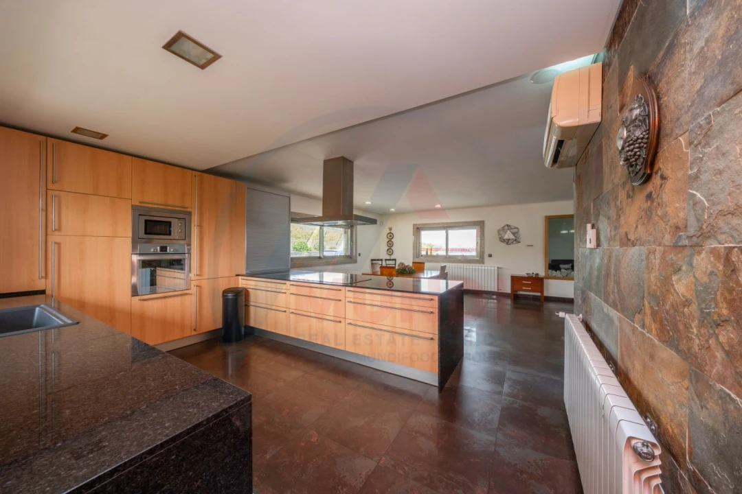 Quinta T6 para Venda em Penajoia Foto 2