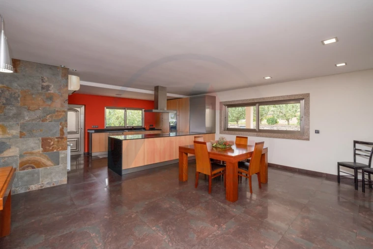 Quinta T6 para Venda em Penajoia Foto 68