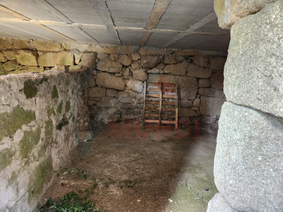 Moradia T7 para Venda em São João do Monte e Mosteirinho Foto 30