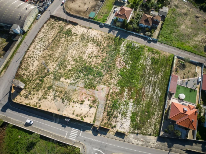 Terreno Comércio / Armazém para Venda em Ovar, São João, Arada e São Vicente de Pereira Jusã Foto 3