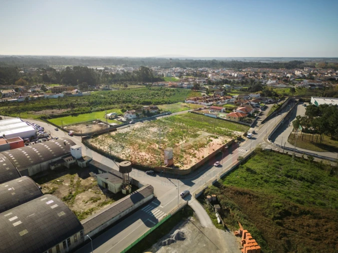 Terreno Comércio / Armazém para Venda em Ovar, São João, Arada e São Vicente de Pereira Jusã Foto 5