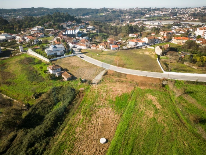 Terreno para Venda em O. Azeméis, Riba-Ul, Ul, Macinhata Seixa, Madail Foto 4