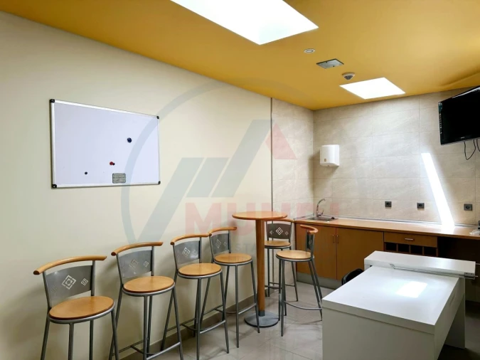 Prédio para Arrendamento em Covões e Camarneira Foto 5