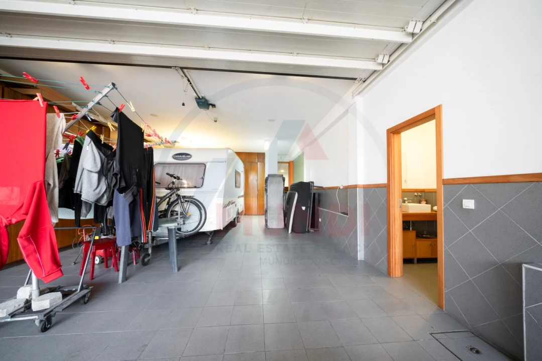 Moradia T3 para Venda em O. Azeméis, Riba-Ul, Ul, Macinhata Seixa, Madail Foto 44