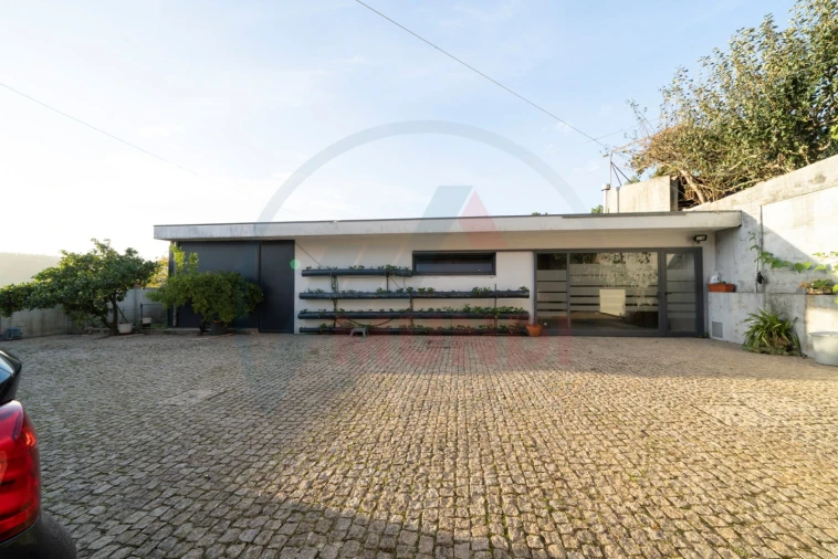 Moradia T3 para Venda em O. Azeméis, Riba-Ul, Ul, Macinhata Seixa, Madail Foto 49